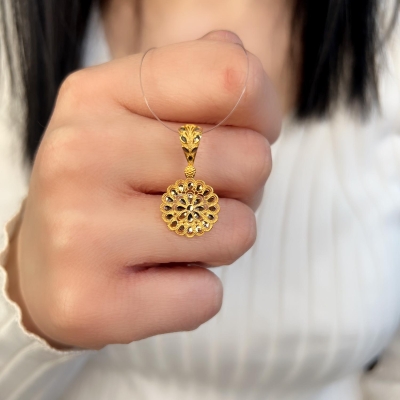 Motif Altın Kolye Ucu AH174