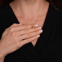 Kuvars Taşlı Altın Kolye AKM06