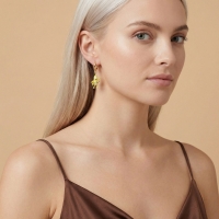 Muz Özel Tasarım Altın Küpe K173