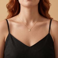 Sade S Harfli Altın Kolye BM128