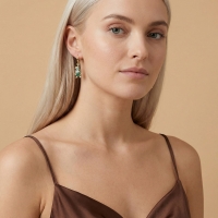 Salatalık Özel Tasarım Altın Küpe 155