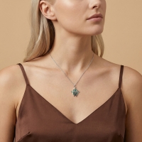 Yeşil Dolmalık Biber Özel Tasarım Beyaz Altın Kolye P23